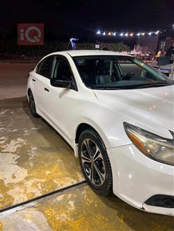 نيسان ألتيما